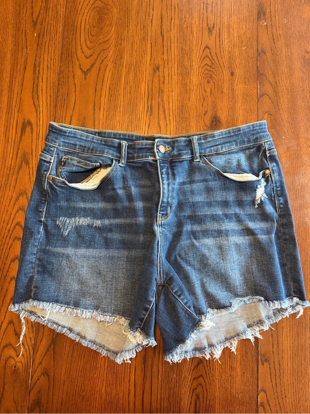 Judy Blue Distressed Mid-Blue Frayed Hem Jean Shorts